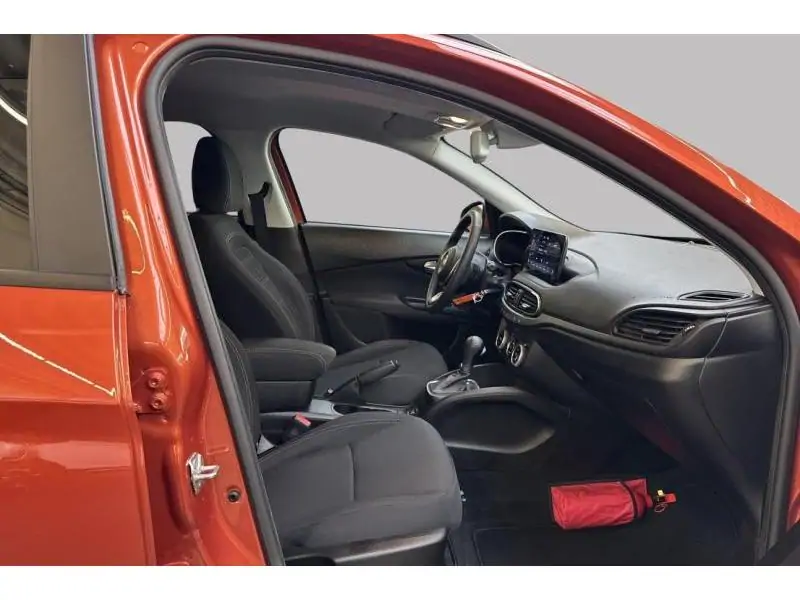 Occasion Fiat Tipo 4/5 portes / Station Wagon ORANGE 8