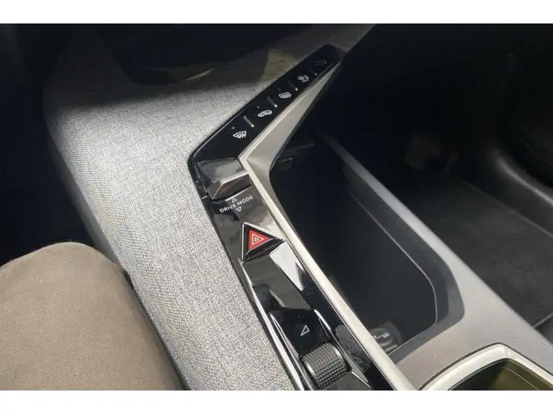 Occasie Peugeot 5008 ALLURE FIRST EDITION WHITE 32