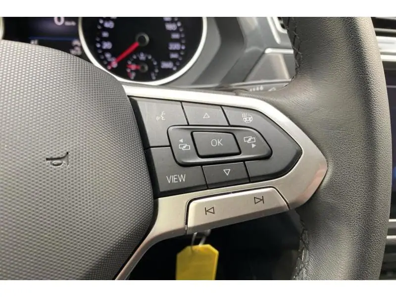 Occasion Volkswagen Tiguan Life* GPS Détecteurs arr. Jantes Alu WHITE 26