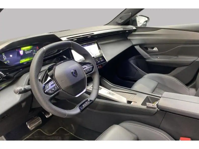 Démo Peugeot 408 GT EXCLUSIVE GREEN 9