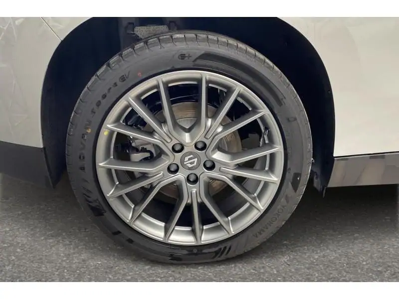 VEHICLE__CONDITION_SERVICE Leapmotor C10 DESIGN hybride REEV GREY 23