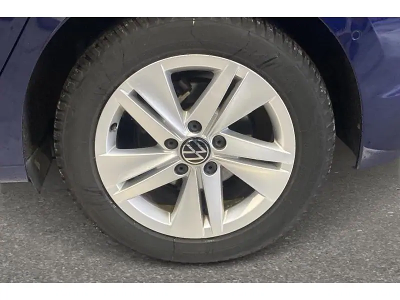 Occasie Volkswagen Golf VIII Life 1.0 eTSI DSG BLUE 20