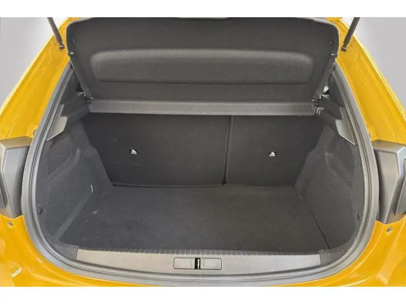 Occasion Peugeot 208 style YELLOW 19