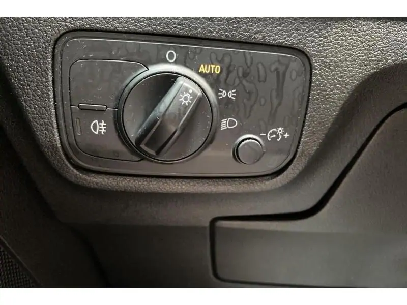 Occasion Audi Q2 Advanced WHITE 25