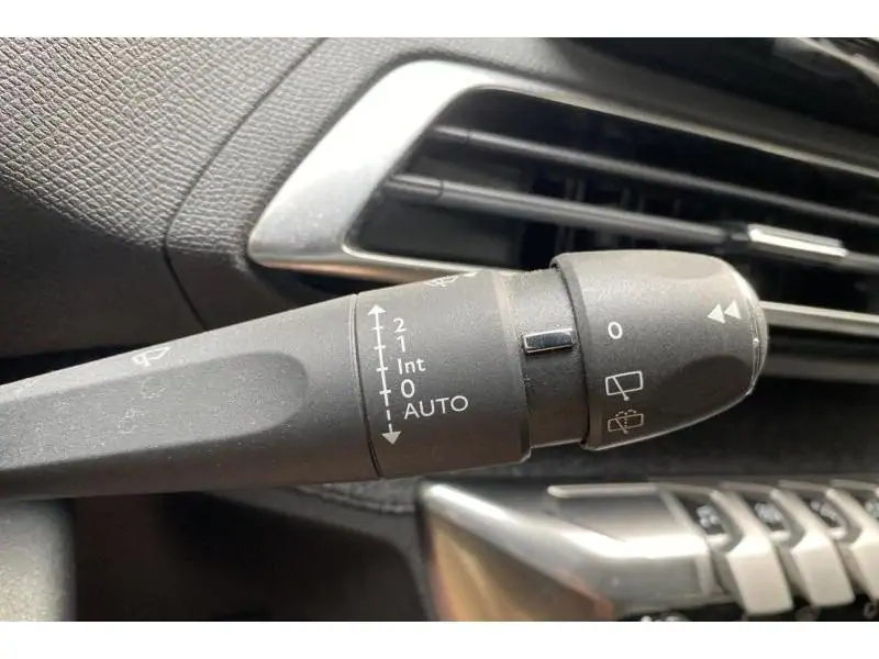 Occasion Peugeot 5008 II Allure Pack* GPS Caméra WHITE 27