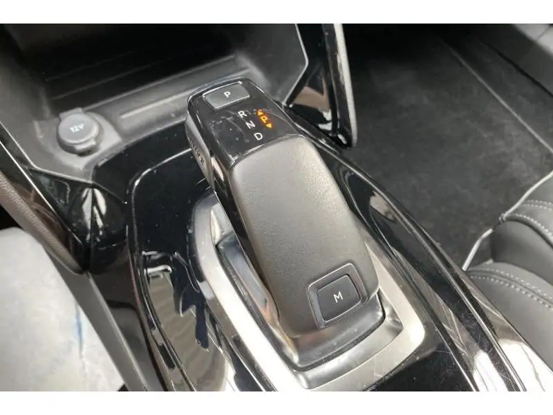 Occasion Peugeot 2008 GT line - Full*Cuir chauffant GPS Caméra WHITE 16