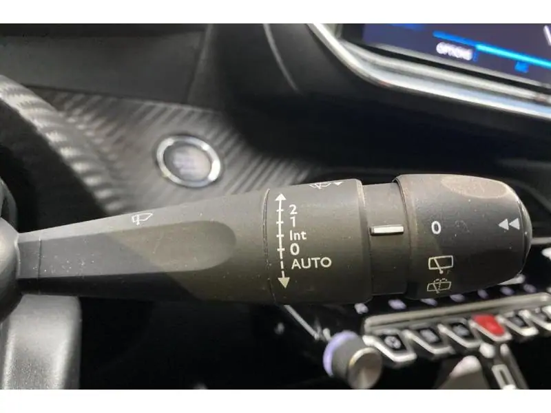Occasion Peugeot 2008 II Allure SILVER 25