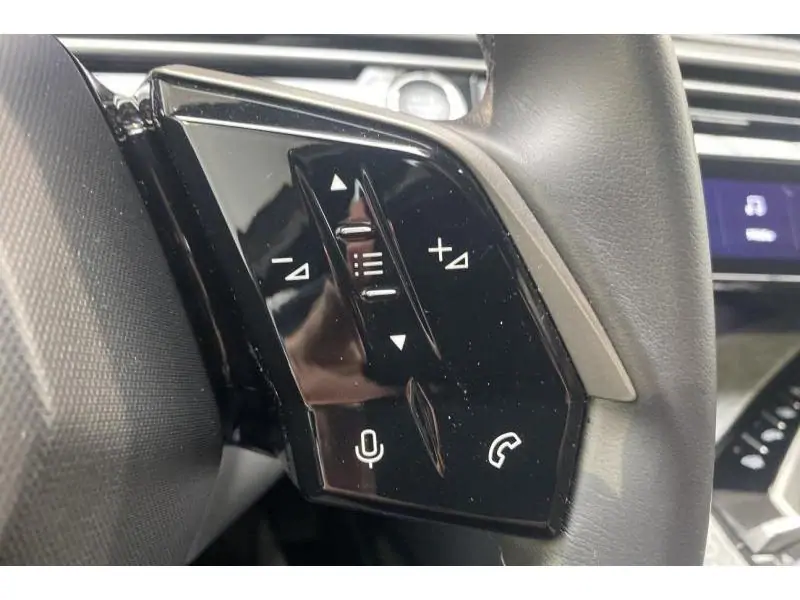 Occasion Peugeot 3008 Allure HYBRID GREY 22