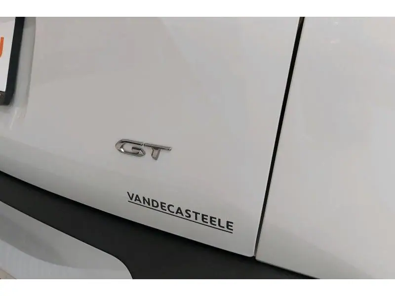 Occasion Peugeot 2008 e-GT WHITE 17