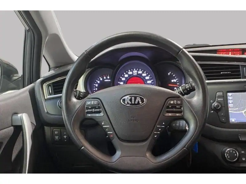 Occasie Kia Ceed 1.6CRDi *GPS-Caméra de recul* ANTHRACITE 12