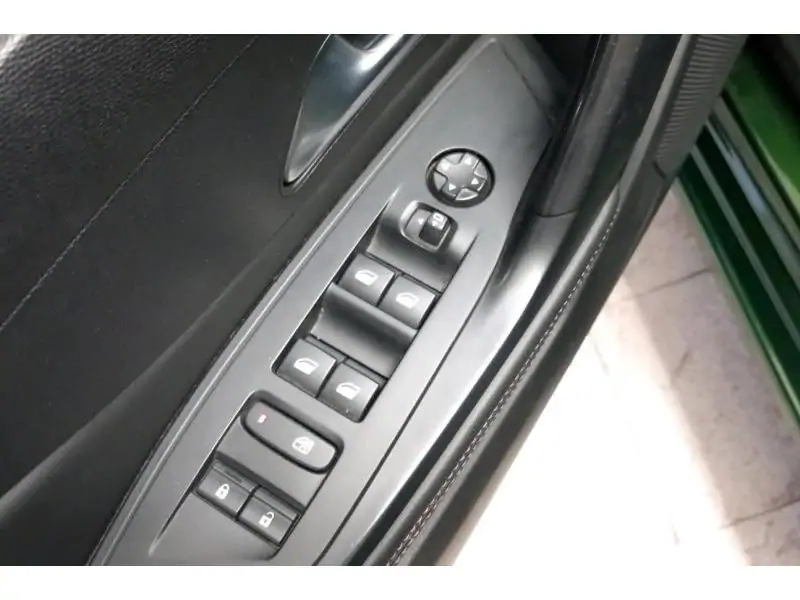 Occasion Peugeot 308 Allure GREEN 17