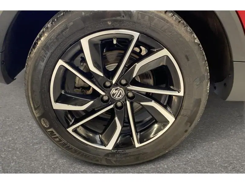 Occasion MG ZS LUXURY RED 23