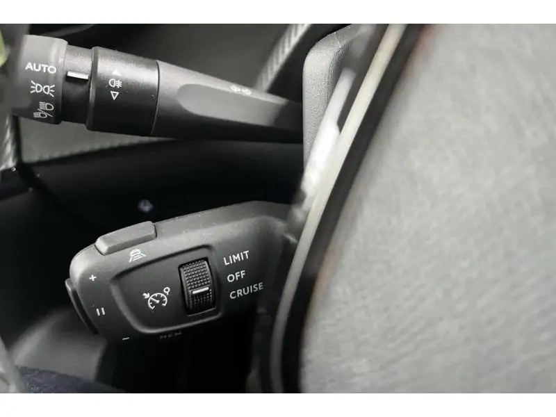 Démo Peugeot 2008 GT GREY 24