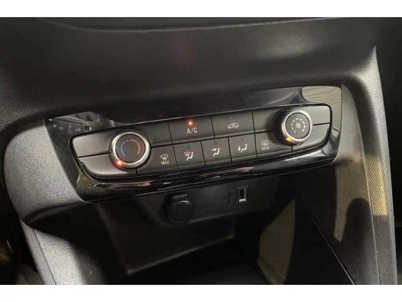 Occasie Opel Corsa Edition WHITE 15
