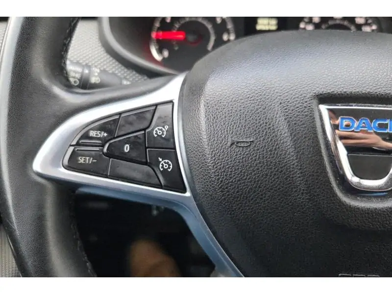 Occasion Dacia Sandero 5 BLUE 23