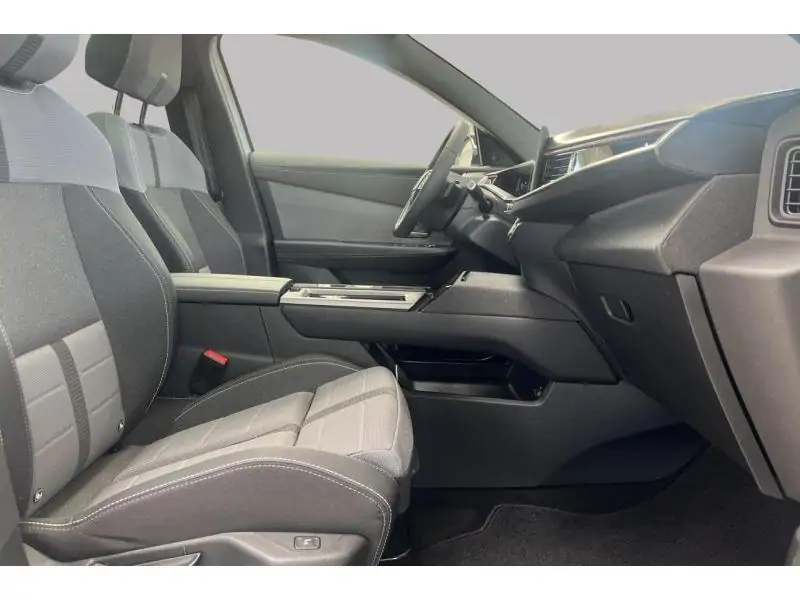 VEHICLE__CONDITION_SERVICE Opel Grandland GS WHITE 10