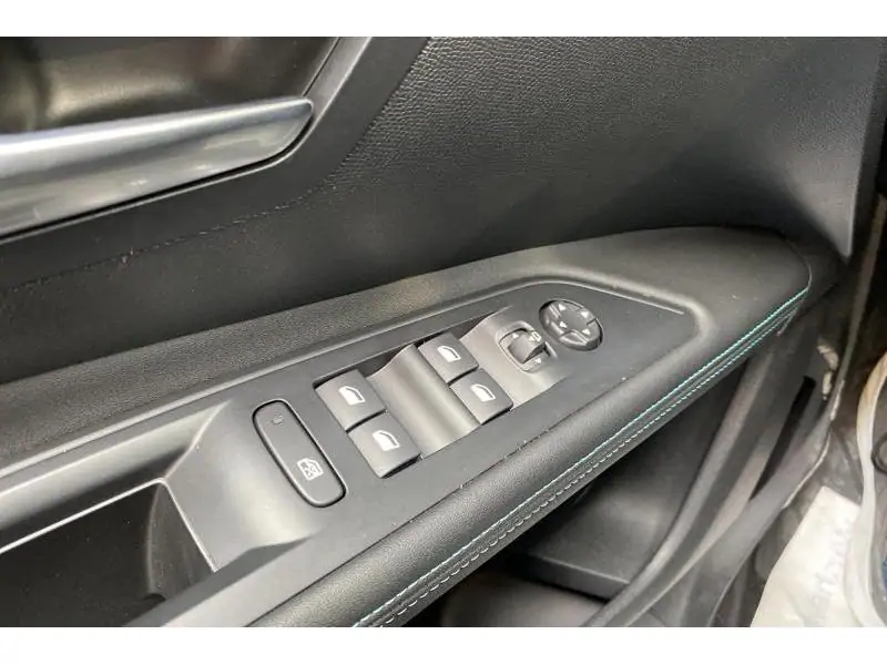 Occasion Peugeot 5008 Allure Pack HYBRID BLACK 17