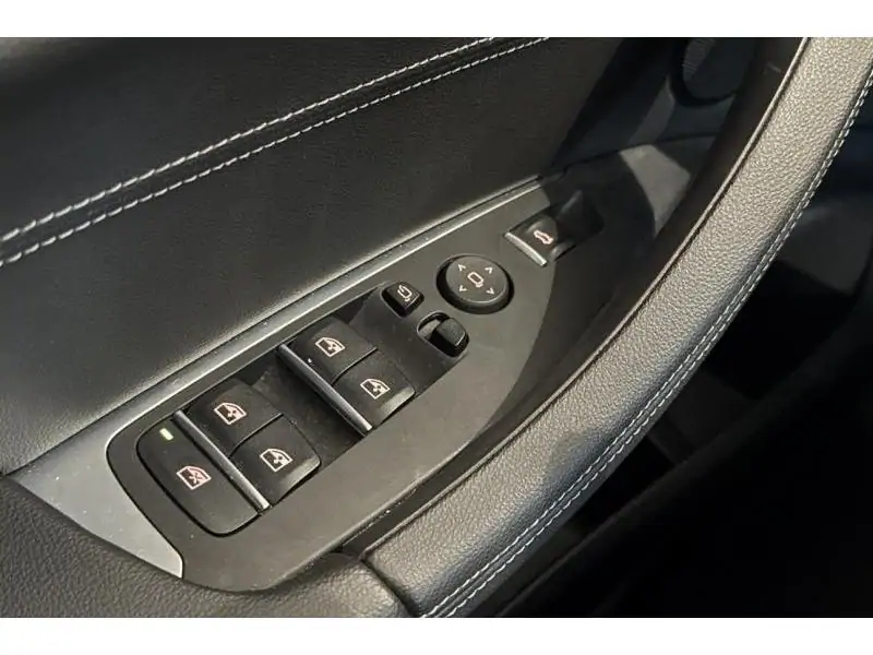 Occasion BMW Serie X X3 sDrive18d - 360° CAM GREY 17