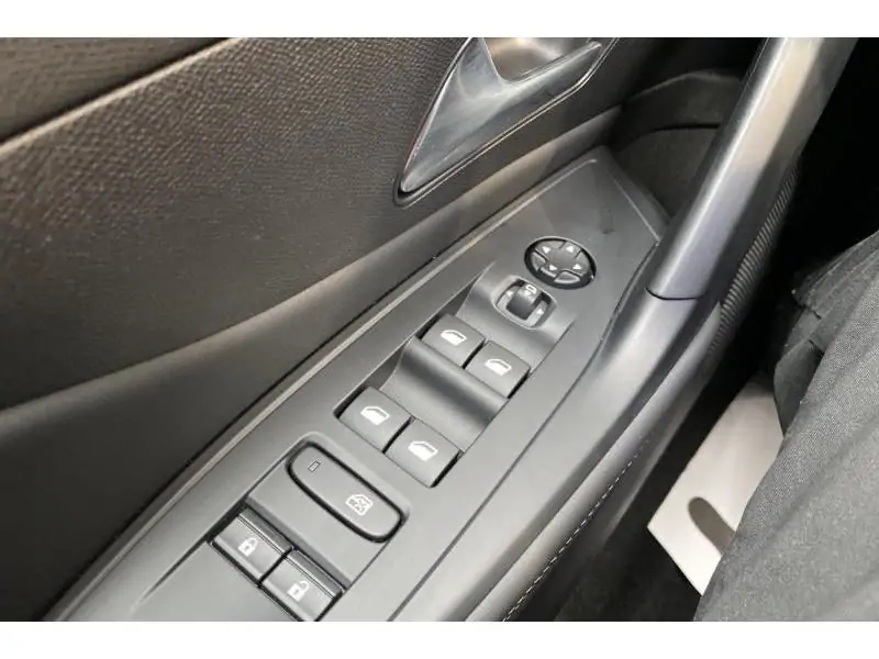Occasion Peugeot 308 Allure 130 PK EAT8 RED 17