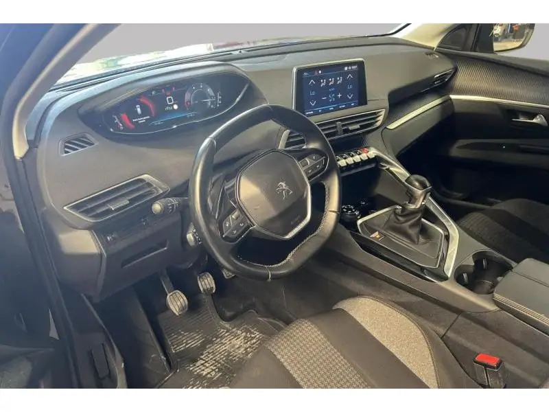 Occasion Peugeot 3008 II Active GREEN 9