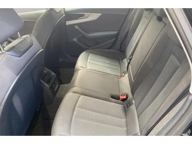 Occasion Audi A4 GPS*Attelage*Clim BLACK 18