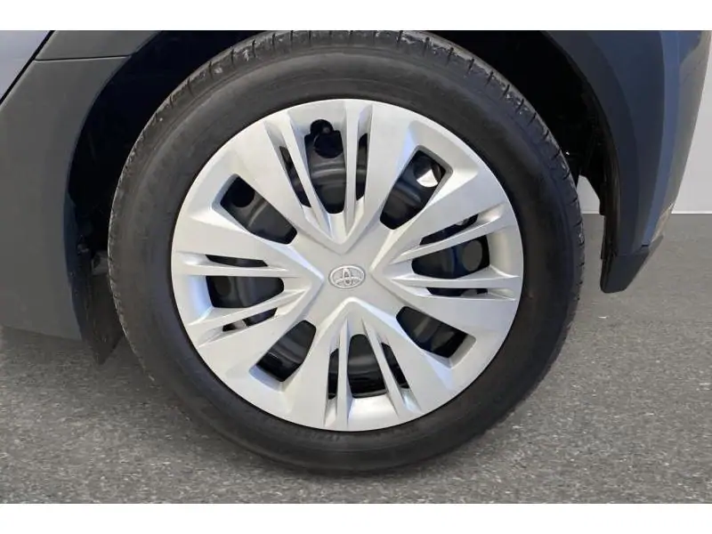 Occasion Toyota Aygo X PLAY GREY 20