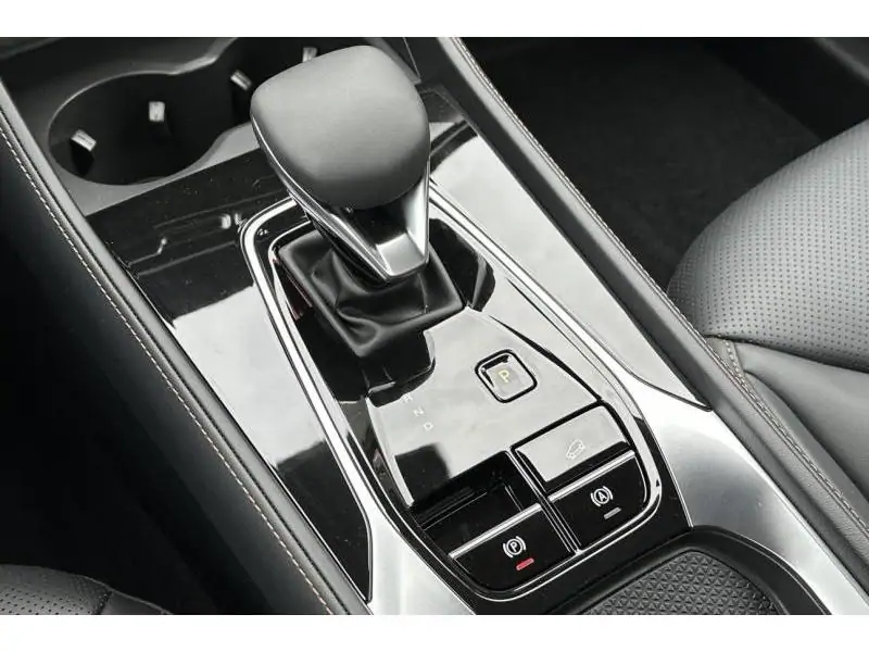 VEHICLE__CONDITION_SERVICE MG HS Luxury PHEV GREY 24