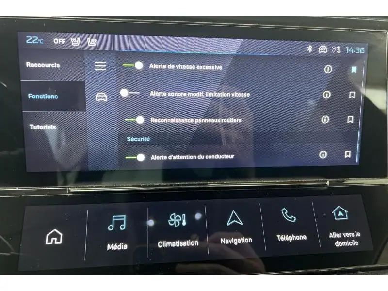 Occasion Peugeot 408 ALLURE BLUE 23