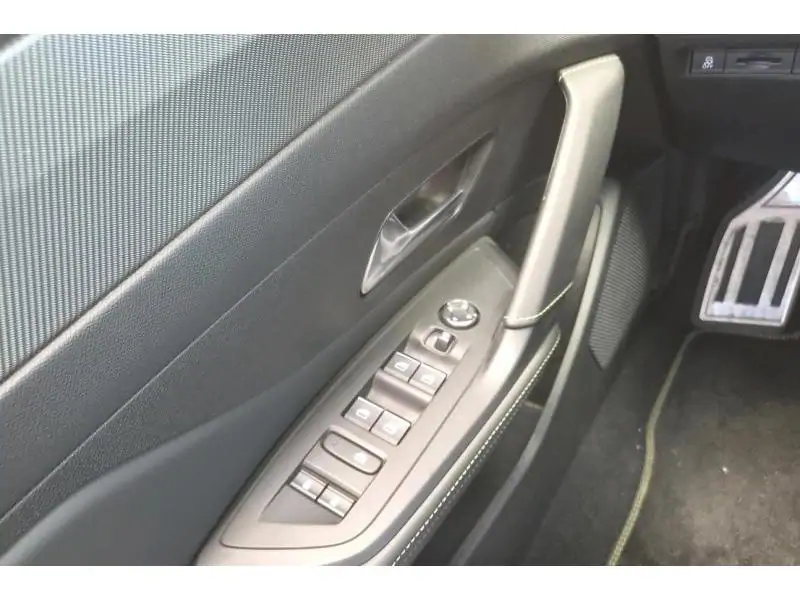 Occasion Peugeot 308 gt GREEN 17