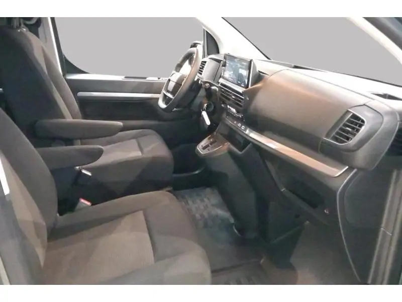 Occasion Peugeot Traveller 8 places GREEN 8