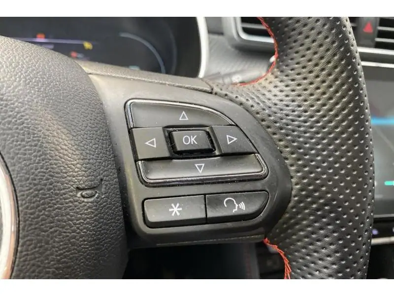 Occasion MG ZS LUXURY RED 26