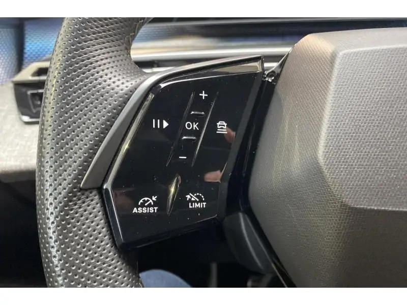 Occasion Peugeot 3008 GT HYBRID 145 pk GREY 22