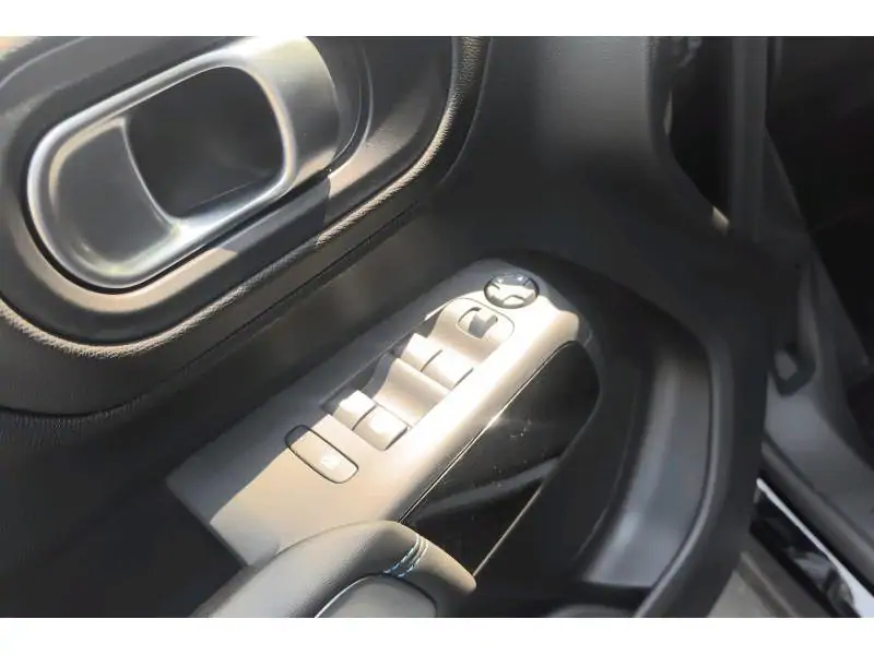 VEHICLE__CONDITION_SERVICE Citroen C5 Aircross EAT6 BLACK 20