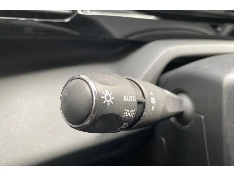 Occasion Peugeot 308 SW 1.2 S&S 5d 96kW GREY 26