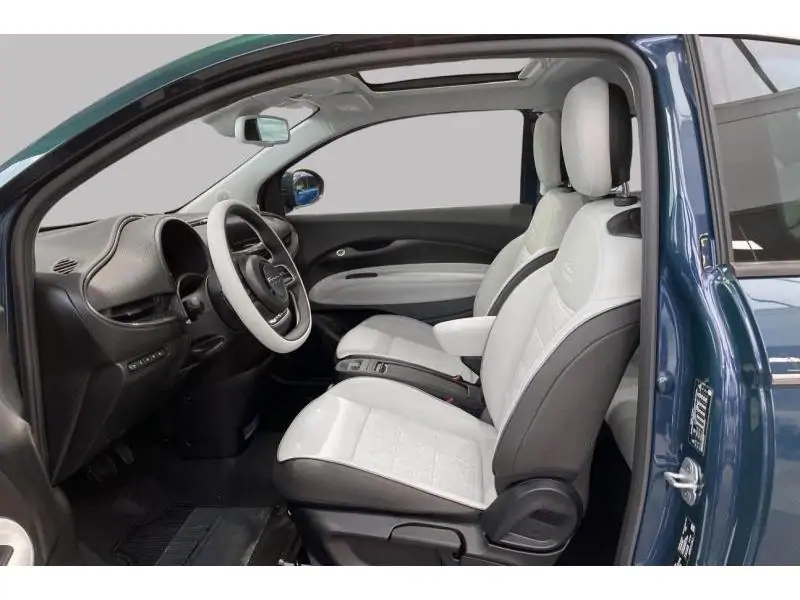 Demo Fiat 500e BEV BLUE 10