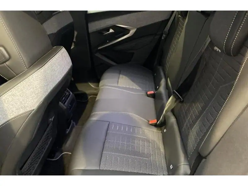 Occasion Peugeot 3008 NEW GT HYBRID GREY 18