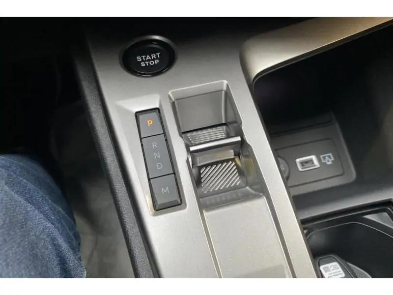 Occasion Peugeot 308 GT - NEW MODEL - HYBRID GREY 16