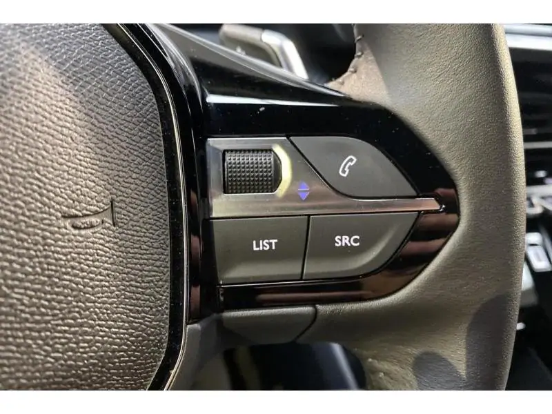 Occasion Peugeot 2008 Allure HYBRID 145 pk GREY 22