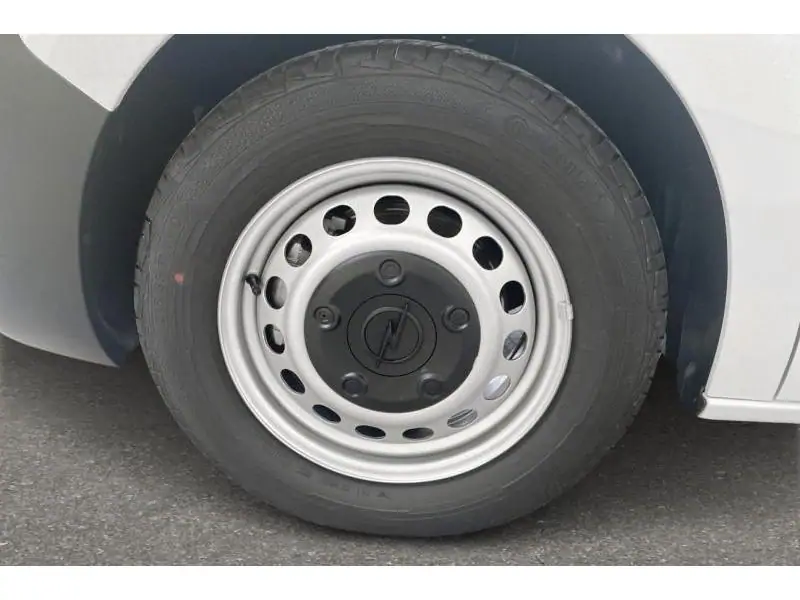 Démo Opel Vivaro L2 2.0 Turbo D 145 MT6 WHITE 18