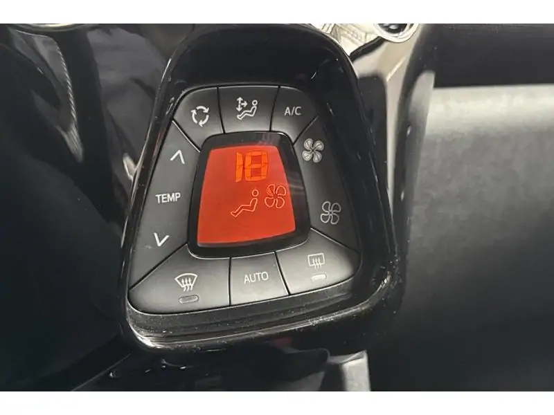 Occasion Citroen C1 SHINE WHITE 15