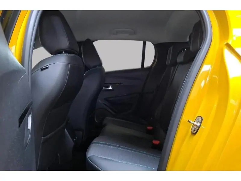 Occasion Peugeot 208 Allure Pack Gps YELLOW 18