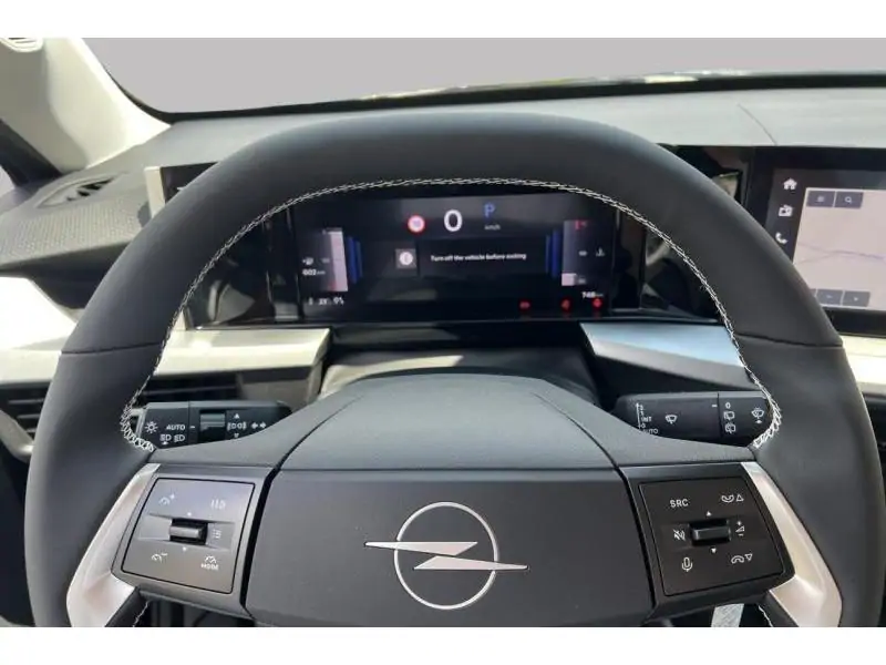 VEHICLE__CONDITION_SERVICE Opel Frontera GS Mildhybrid BLACK 12