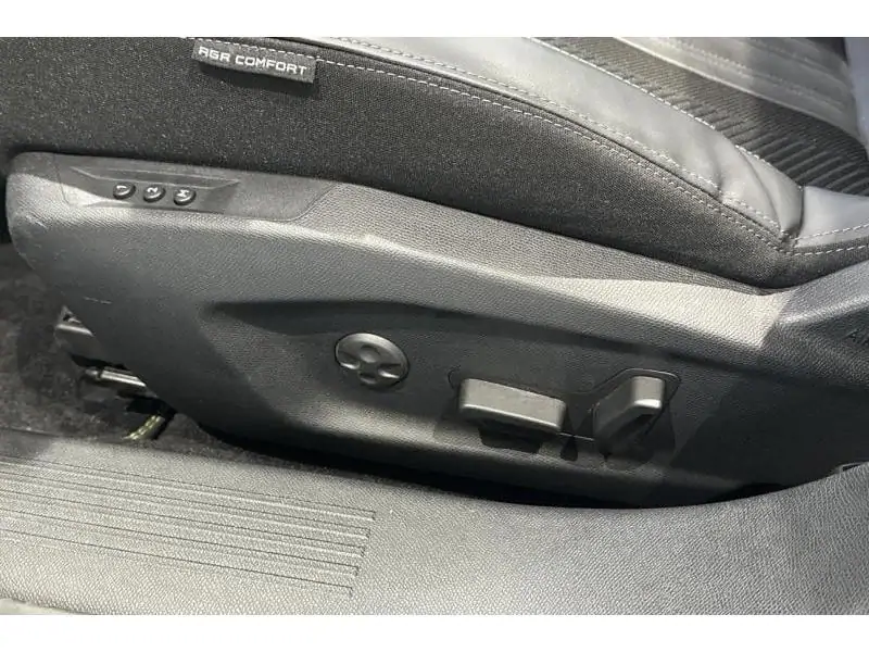 Occasion Peugeot 308 SW GT Pack 1.6 Hybrid - Pano - 360° WHITE 29