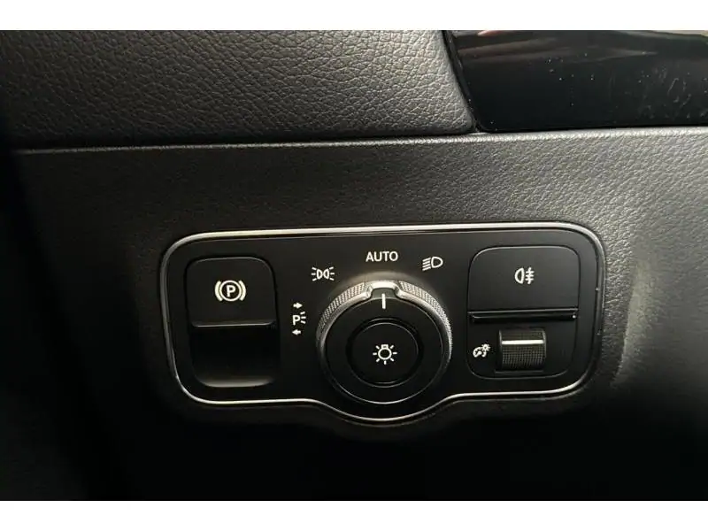 Occasion Mercedes-Benz B 180 CAMERA - GPS - TREKHAAK BLACK 27