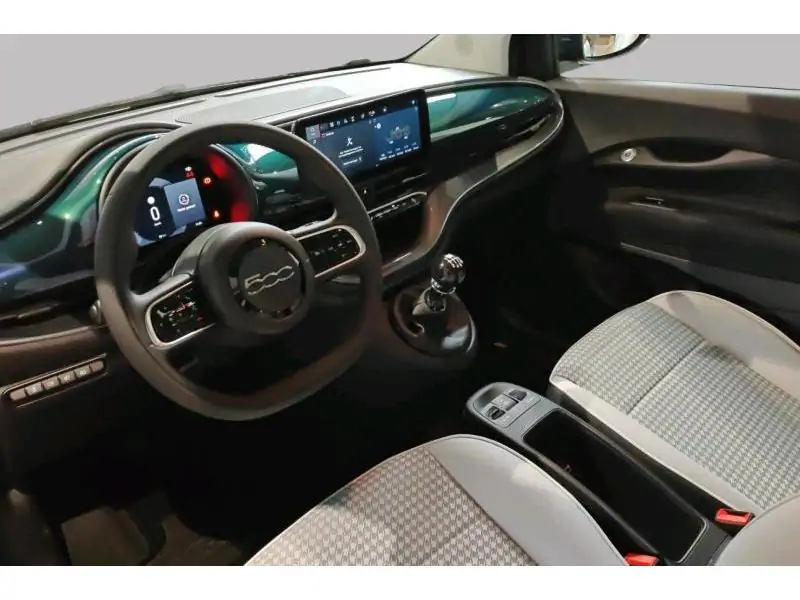 VEHICLE__CONDITION_SERVICE Fiat 500 Hybrid Torino GREEN 9