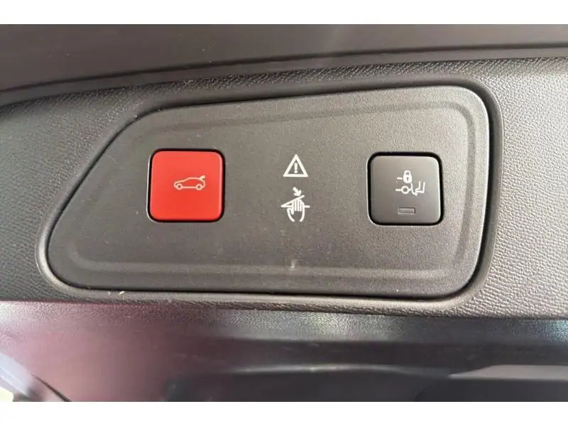 Occasion Peugeot 3008 Gt line WHITE 21