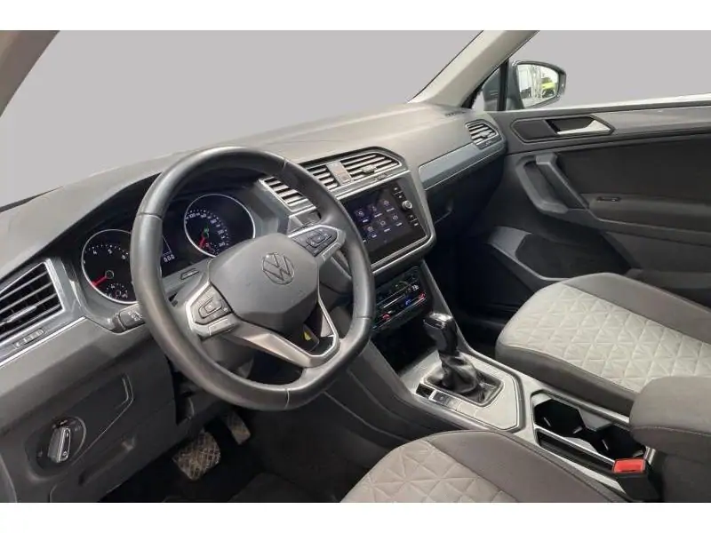 Occasion Volkswagen Tiguan Life GREY 9