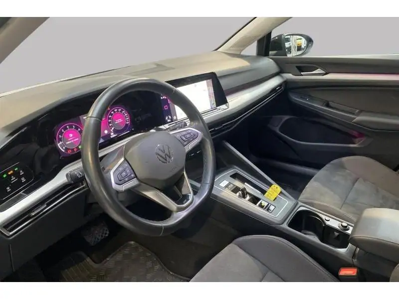 Occasion Volkswagen Golf VIII Life 1.0 TSI DSG BLACK 9