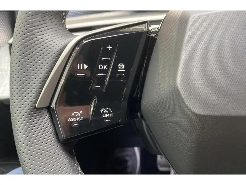 Occasion Peugeot 5008 GT - HYBRID - 7PL - 145 PK GREY 25