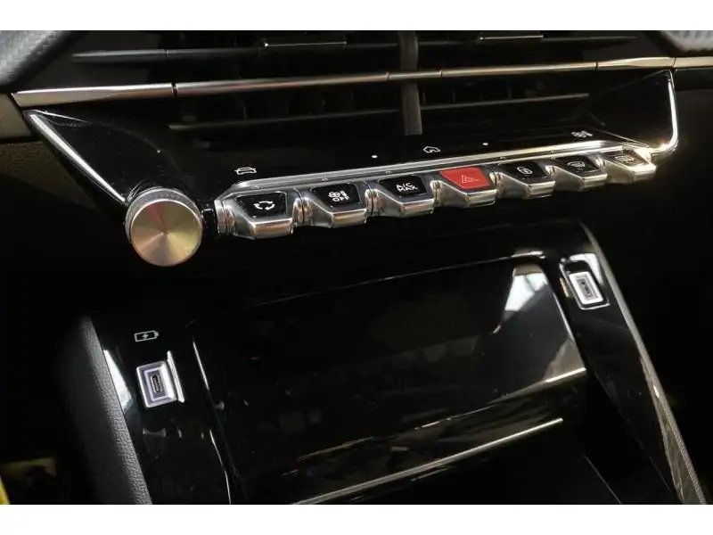 Occasion Peugeot 2008 Allure GREY 32